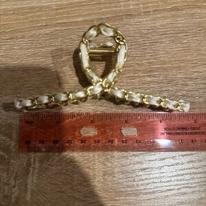 Chic Gold and Cream Chain Bracelet